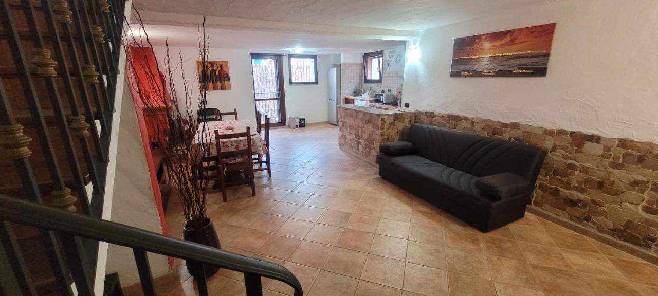 Kokky'S Home Su Forti Bagian luar foto